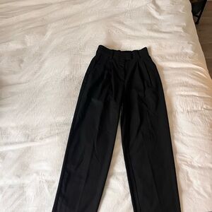 H&M women’s Size 0 Black Pants trousers